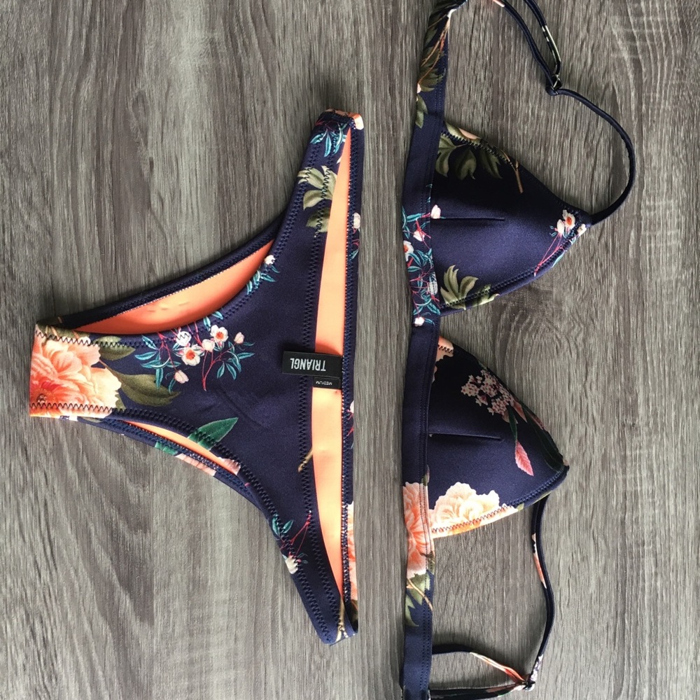 Triangl Bikini